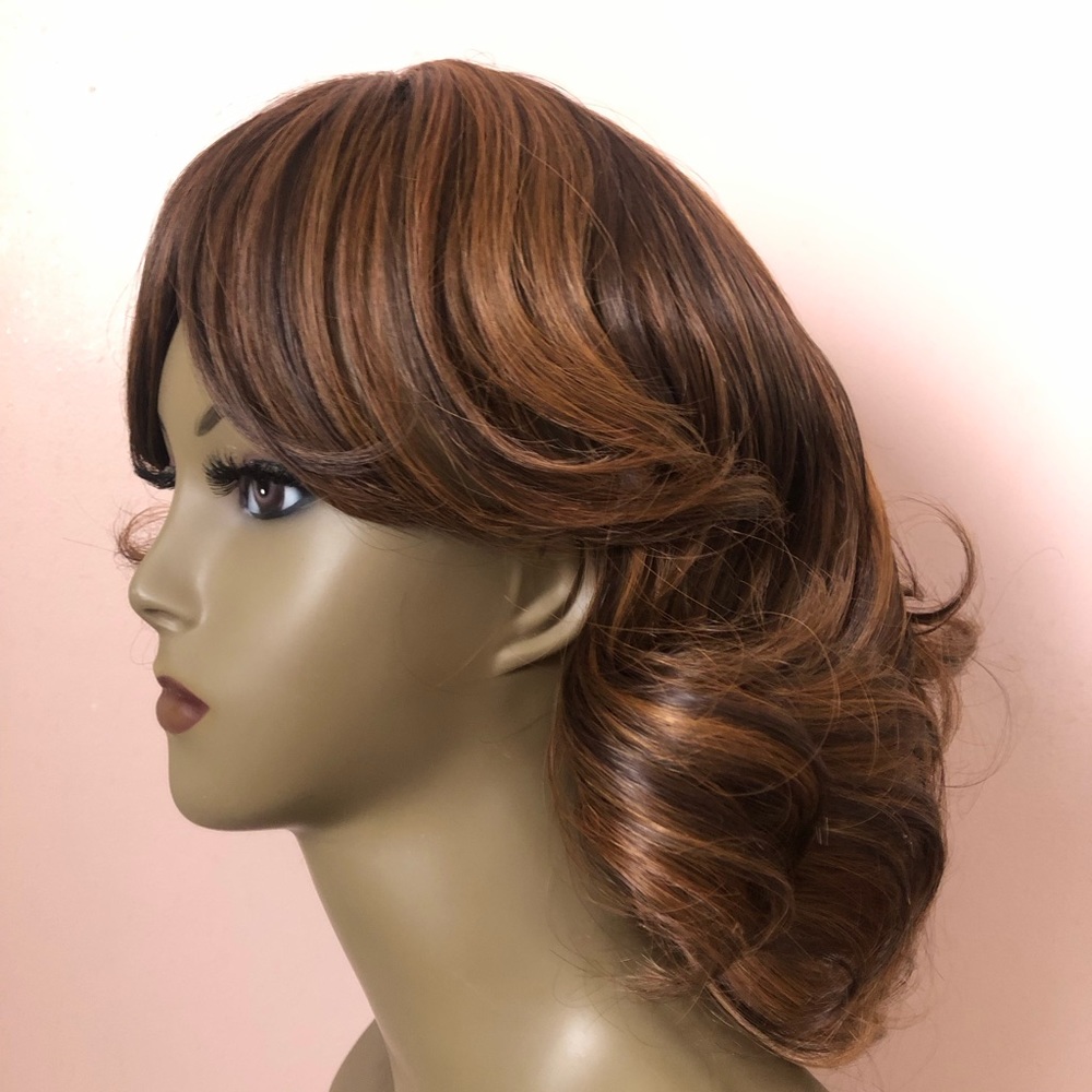 Vivica Fox wig